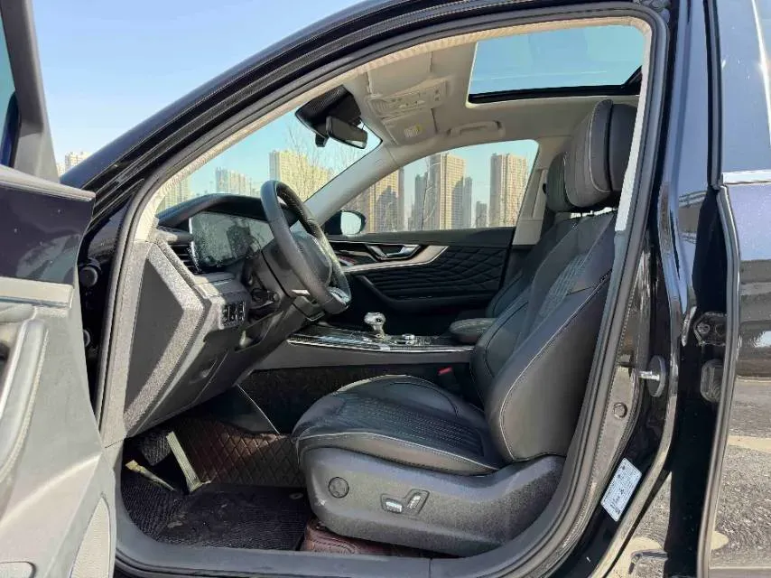 2022 HongQi HS5 2.0T 224HP L4 6AT,autocango,china used car exporter,china ev exporter,chinese used car exporter,chinese used ev exporter