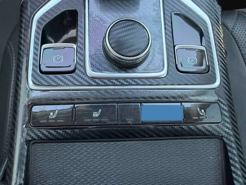 2022 HongQi HS5 2.0T 224HP L4 6AT,autocango,china used car exporter,china ev exporter,chinese used car exporter,chinese used ev exporter