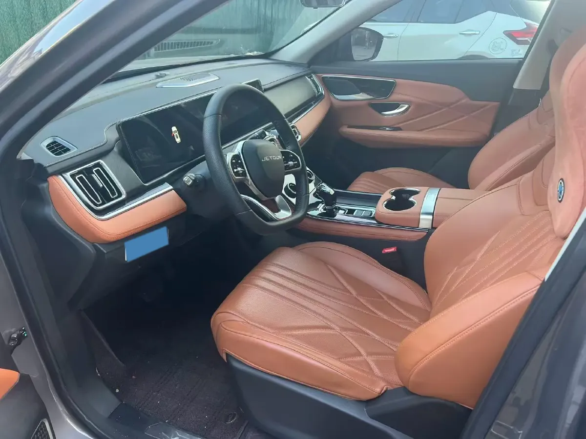 2025 Jetour X70 Plus 1.5T 184HP L4 7DCT,autocango,china used car exporter,china ev exporter,chinese used car exporter,chinese used ev exporter