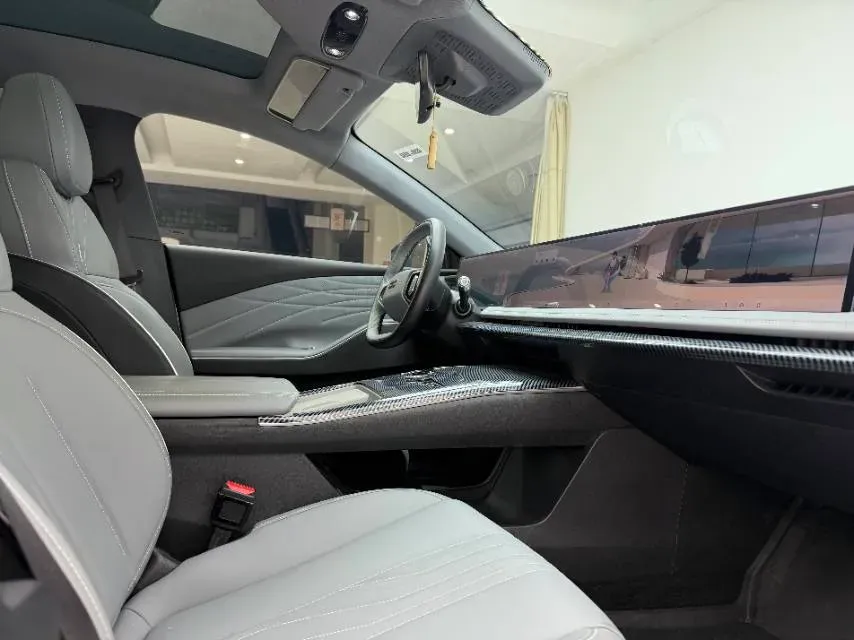 2024 Geely Galaxy E8 BEV 62KWH,autocango,china used car exporter,china ev exporter,chinese used car exporter,chinese used ev exporter