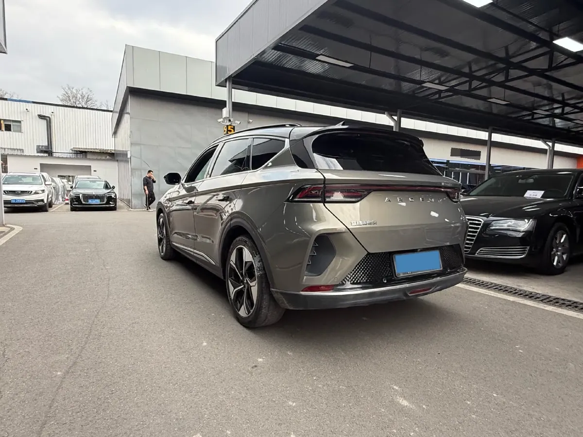 2021 ARCFOX αT BEV 67.3KWH,autocango,china used car exporter,china ev exporter,chinese used car exporter,chinese used ev exporter