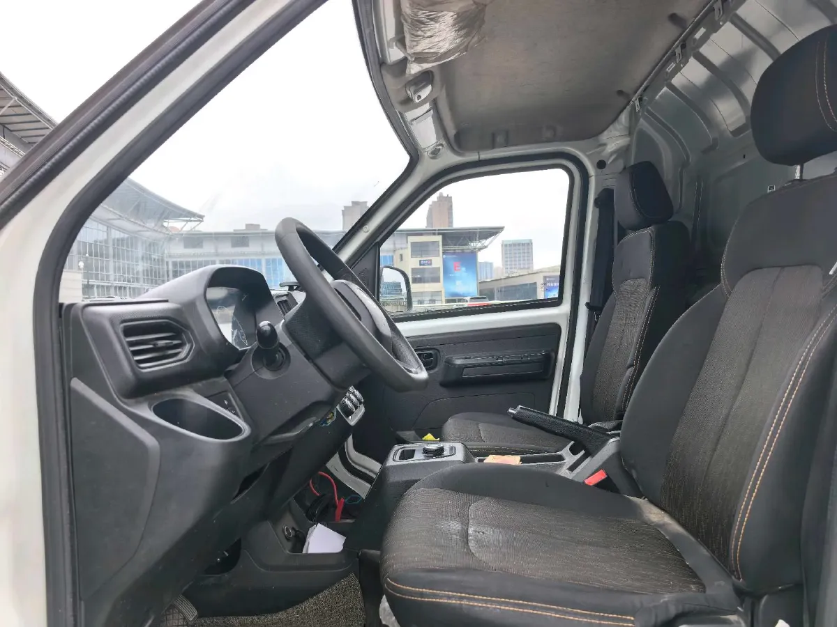 2022 Karry JiangTun BEV 40.5KWH,autocango,china used car exporter,china ev exporter,chinese used car exporter,chinese used ev exporter