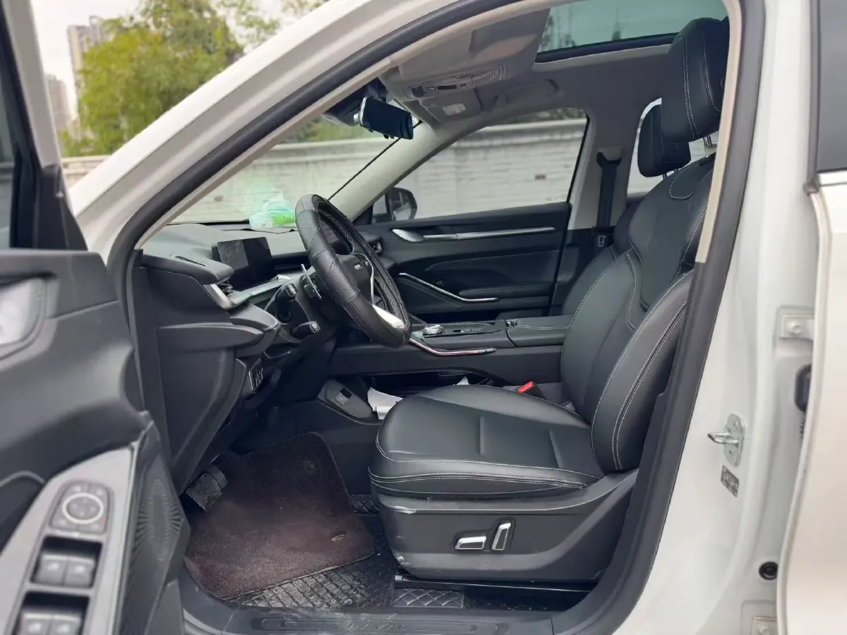 2022 Haval H6 1.5T 184HP L4 7DCT,autocango,china used car exporter,china ev exporter,chinese used car exporter,chinese used ev exporter