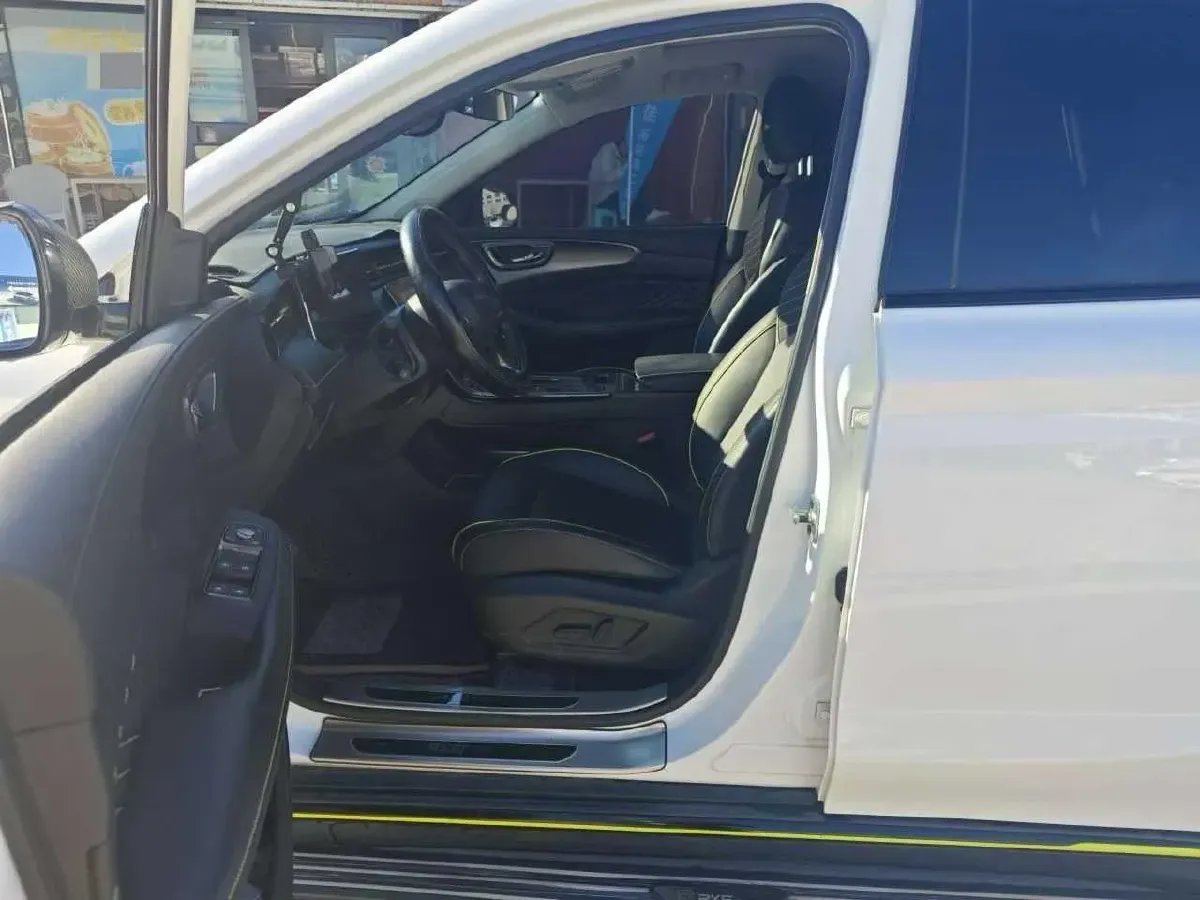 2020 Honda Vezel 1.5T 177HP L4 CVT,autocango,china used car exporter,china ev exporter,chinese used car exporter,chinese used ev exporter