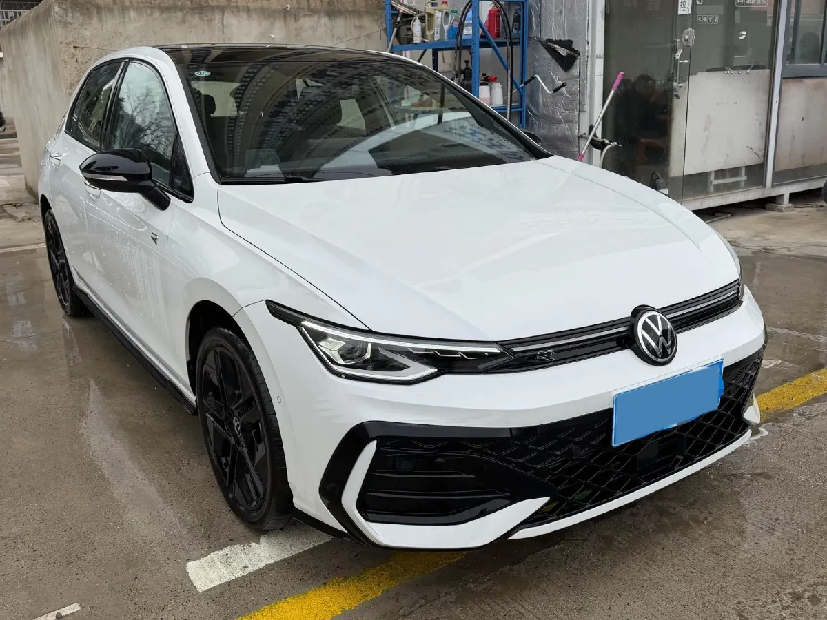 2025 Volkswagen Golf 1.5T 160HP L4 7DCT,autocango,china used car exporter,china ev exporter,chinese used car exporter,chinese used ev exporter