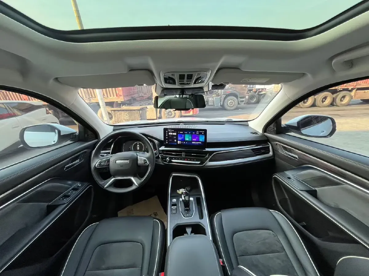 2021 Haval H6 1.5T 169HP L4 7DCT,autocango,china used car exporter,china ev exporter,chinese used car exporter,chinese used ev exporter