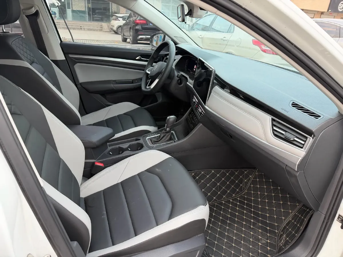 2023 Volkswagen Bora 1.5T 160HP L4 7DCT,autocango,china used car exporter,china ev exporter,chinese used car exporter,chinese used ev exporter