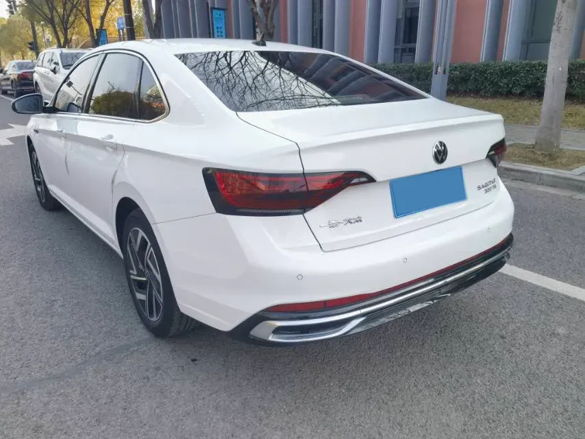 2023 Volkswagen Sagitar 1.5T 160HP L4 7DCT,autocango,china used car exporter,china ev exporter,chinese used car exporter,chinese used ev exporter