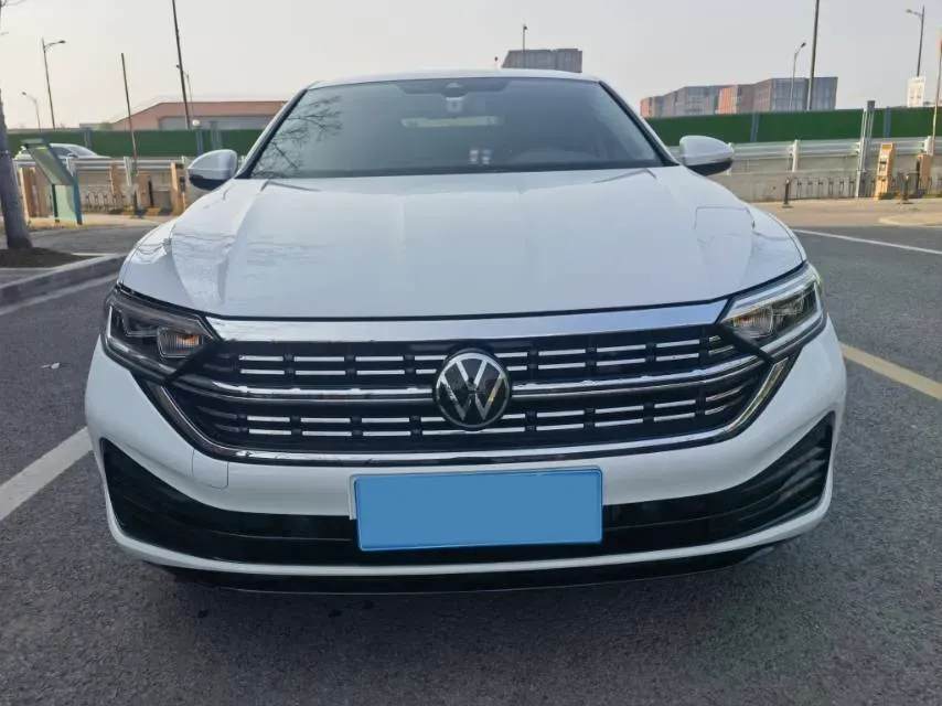 2023 Volkswagen Sagitar 1.5T 160HP L4 7DCT,autocango,china used car exporter,china ev exporter,chinese used car exporter,chinese used ev exporter