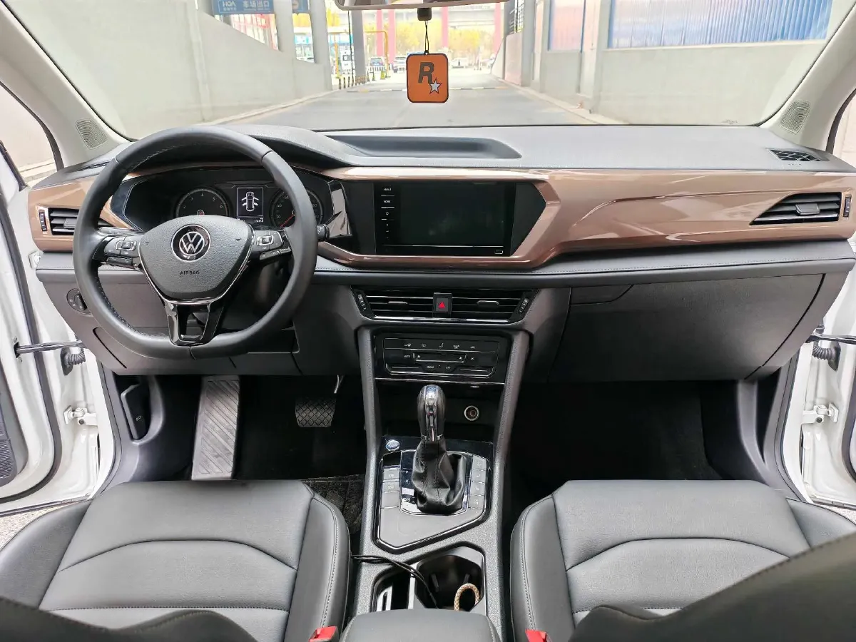 2021 Volkswagen Tharu 1.4T 150HP L4 7DCT,autocango,china used car exporter,china ev exporter,chinese used car exporter,chinese used ev exporter