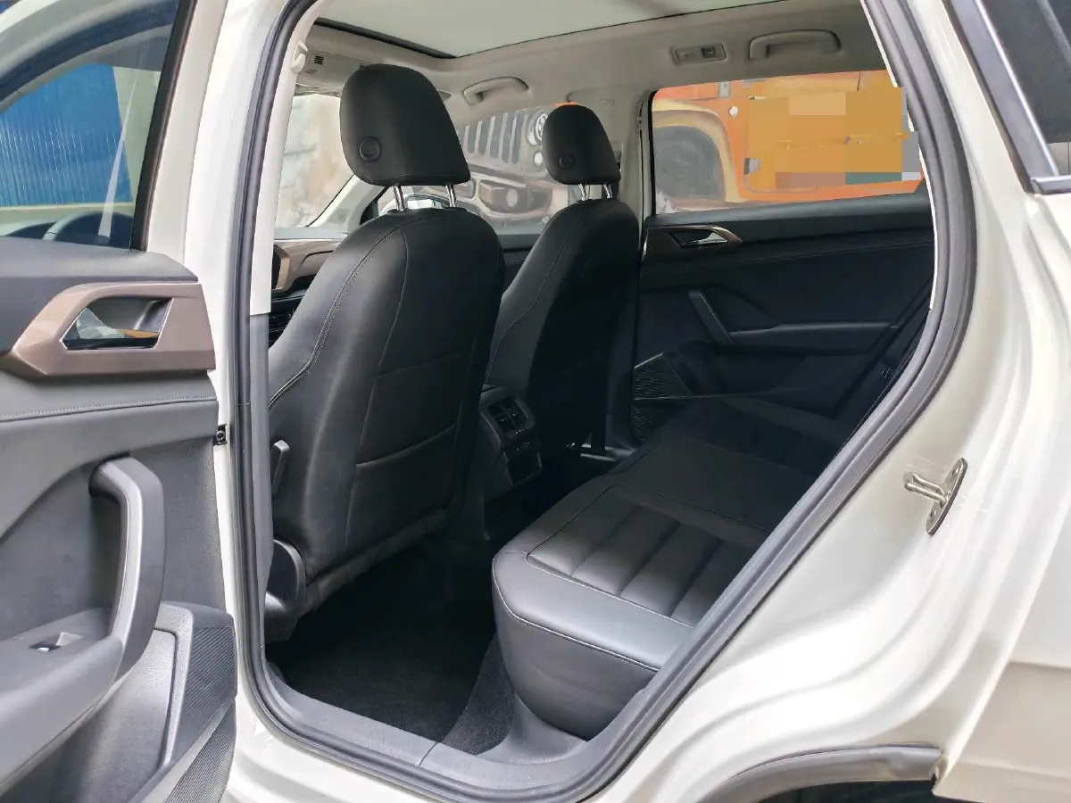 2021 Volkswagen Tharu 1.4T 150HP L4 7DCT,autocango,china used car exporter,china ev exporter,chinese used car exporter,chinese used ev exporter