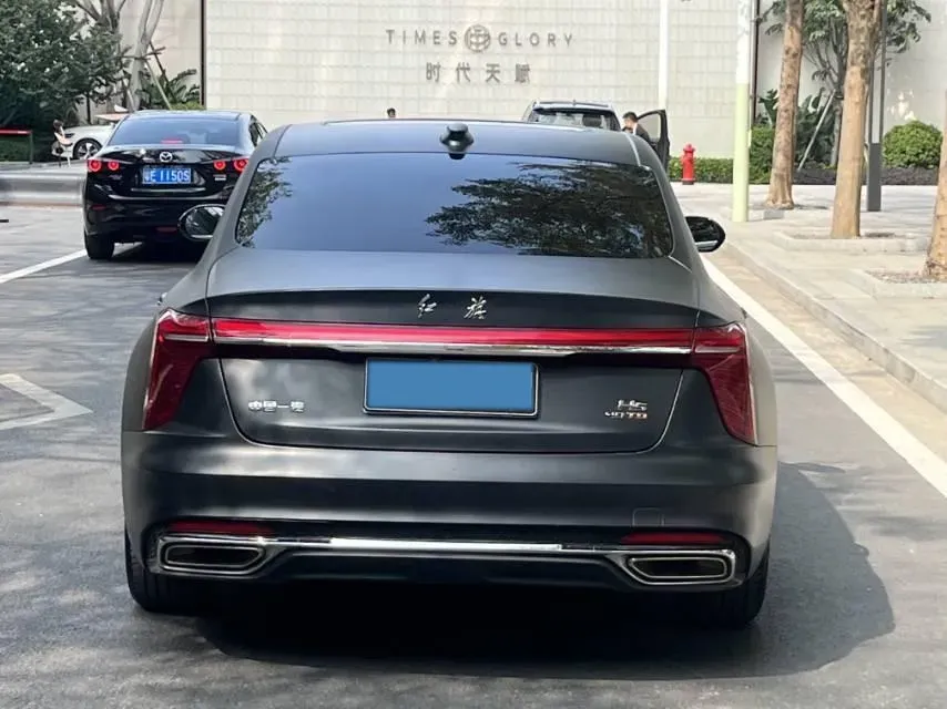 2023 HongQi H5 2.0T 224HP L4 8AT,autocango,china used car exporter,china ev exporter,chinese used car exporter,chinese used ev exporter