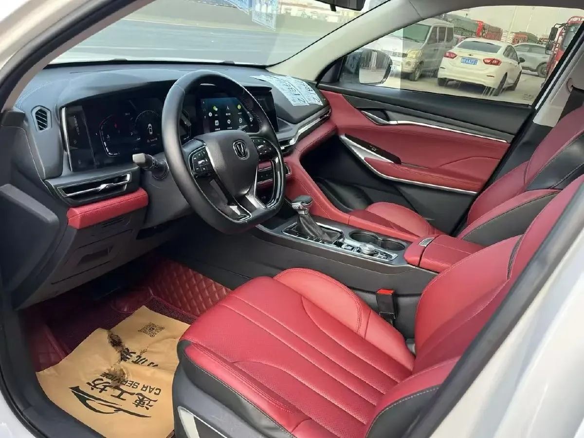 2021 ChangAn CS75 Plus 1.5T 178HP L4 6AT,autocango,china used car exporter,china ev exporter,chinese used car exporter,chinese used ev exporter