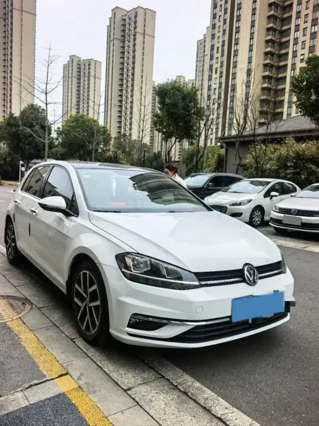 2019 Volkswagen Golf 1.4T 150HP L4 7DCT,autocango,china used car exporter,china ev exporter,chinese used car exporter,chinese used ev exporter