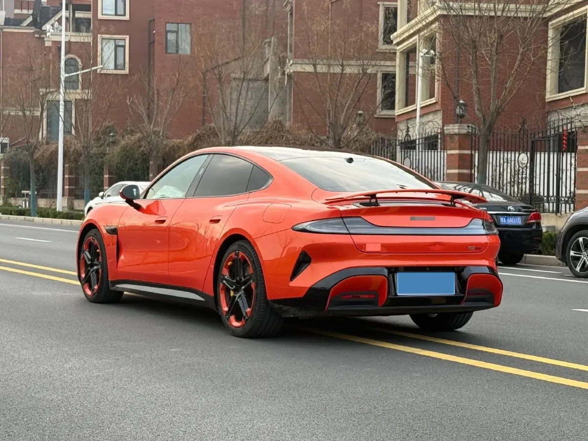 2024 MI SU7 BEV 101KWH,autocango,china used car exporter,china ev exporter,chinese used car exporter,chinese used ev exporter