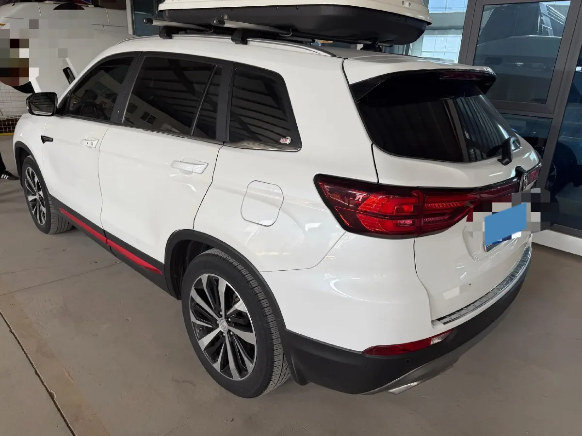 2021 ChangAn CS75 1.5T 178HP L4 7DCT,autocango,china used car exporter,china ev exporter,chinese used car exporter,chinese used ev exporter