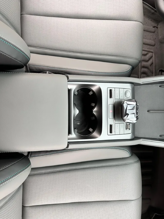 2025 BYD QinL 1.5L 101HP L4 E-CVT PHEV 10.08KWH,autocango,china used car exporter,china ev exporter,chinese used car exporter,chinese used ev exporter