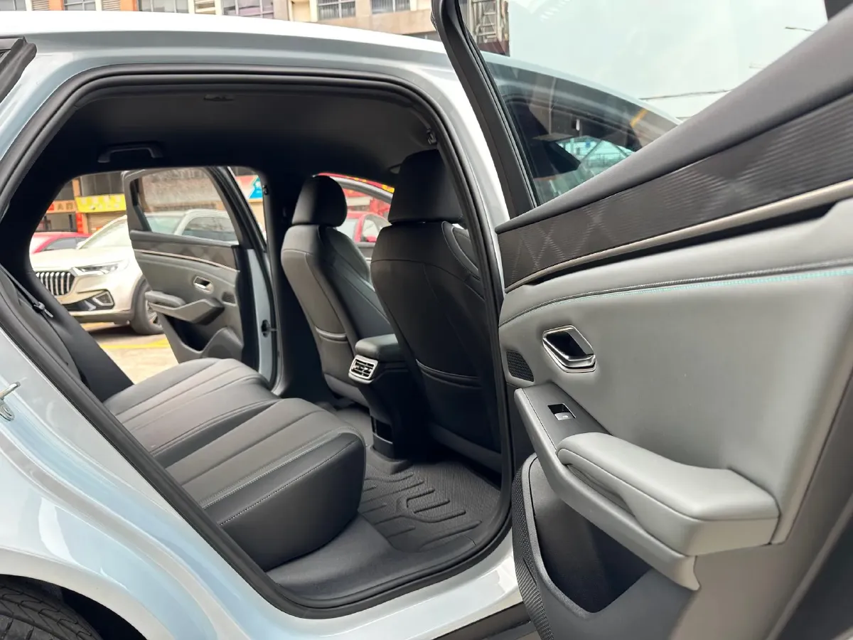 2025 BYD QinL 1.5L 101HP L4 E-CVT PHEV 10.08KWH,autocango,china used car exporter,china ev exporter,chinese used car exporter,chinese used ev exporter