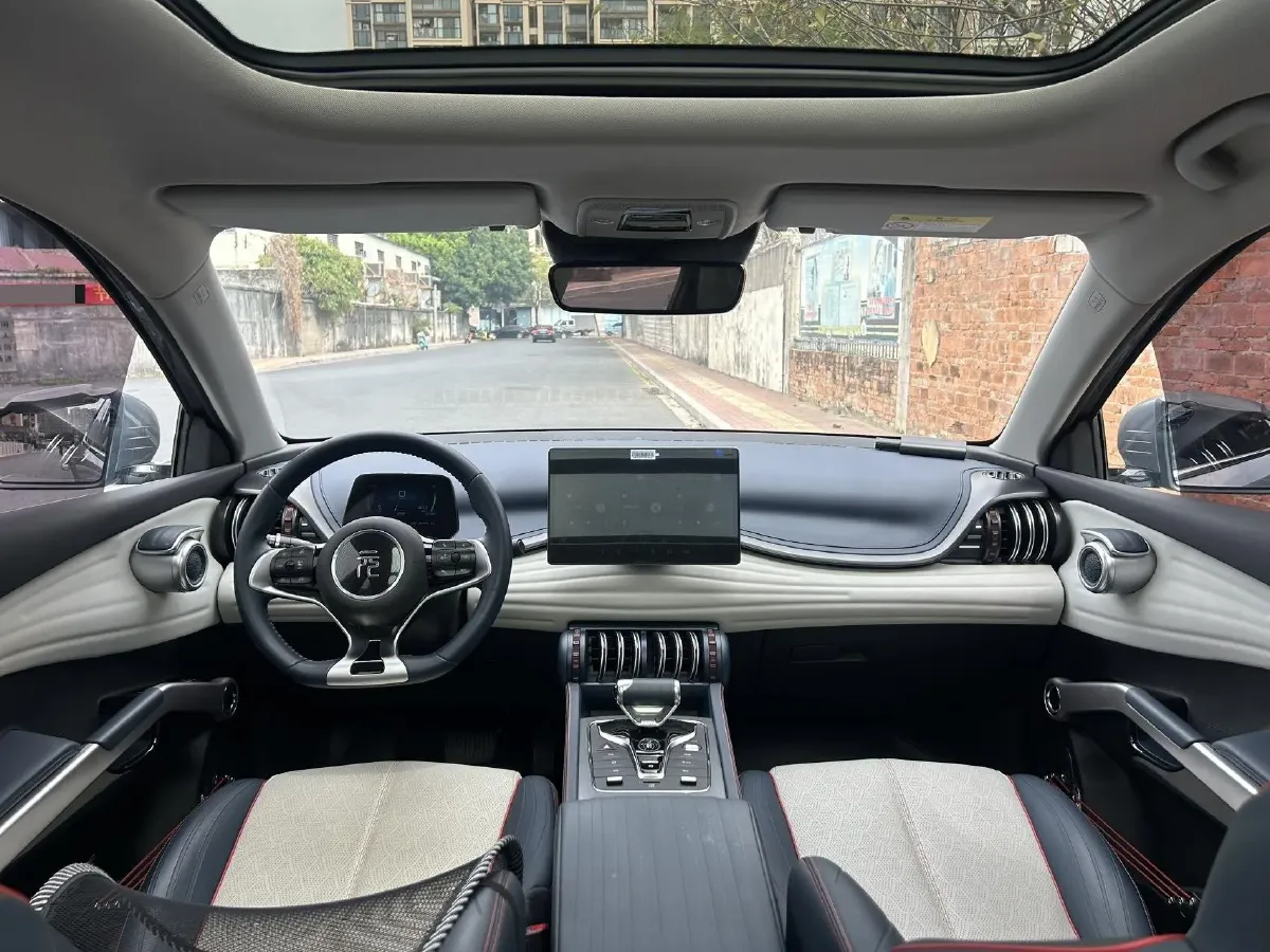 2022 Roewe RX5 MAX 1.5T 181HP L4 6AT,autocango,china used car exporter,china ev exporter,chinese used car exporter,chinese used ev exporter