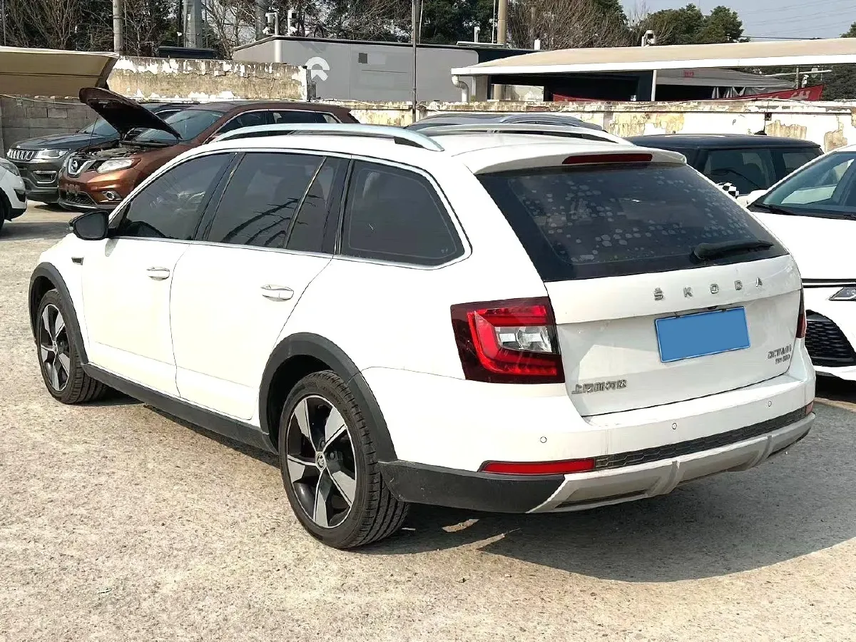 2019 Skoda Octavia 1.4T 150HP L4 7DCT,autocango,china used car exporter,china ev exporter,chinese used car exporter,chinese used ev exporter