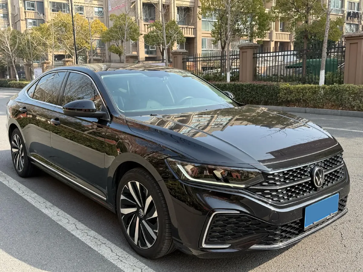 2022 Skoda Kodiak GT 2.0T 186HP L4 7DCT,autocango,china used car exporter,china ev exporter,chinese used car exporter,chinese used ev exporter