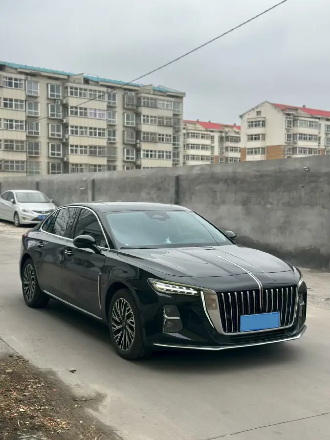 2023 HongQi H5 2.0T 224HP L4 8AT,autocango,china used car exporter,china ev exporter,chinese used car exporter,chinese used ev exporter