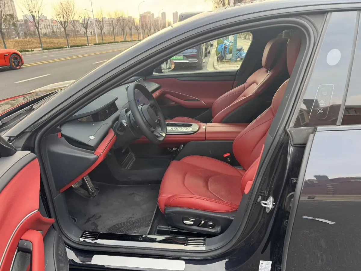 2024 MI SU7 BEV 101KWH,autocango,china used car exporter,china ev exporter,chinese used car exporter,chinese used ev exporter