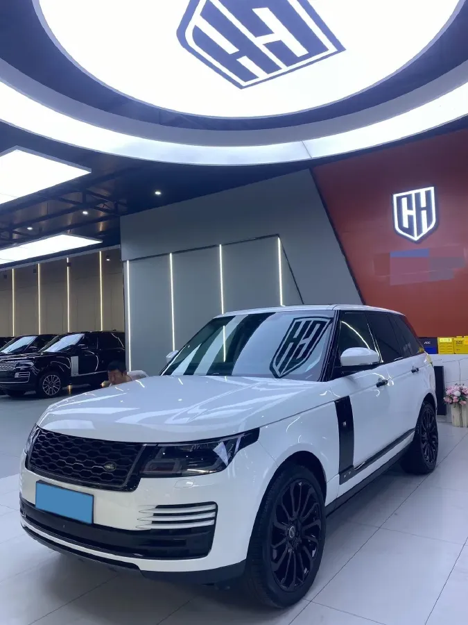 2018 Land Rover Range Rover Evoque 2.0T 241HP L4 9AT,autocango,china used car exporter,china ev exporter,chinese used car exporter,chinese used ev exporter