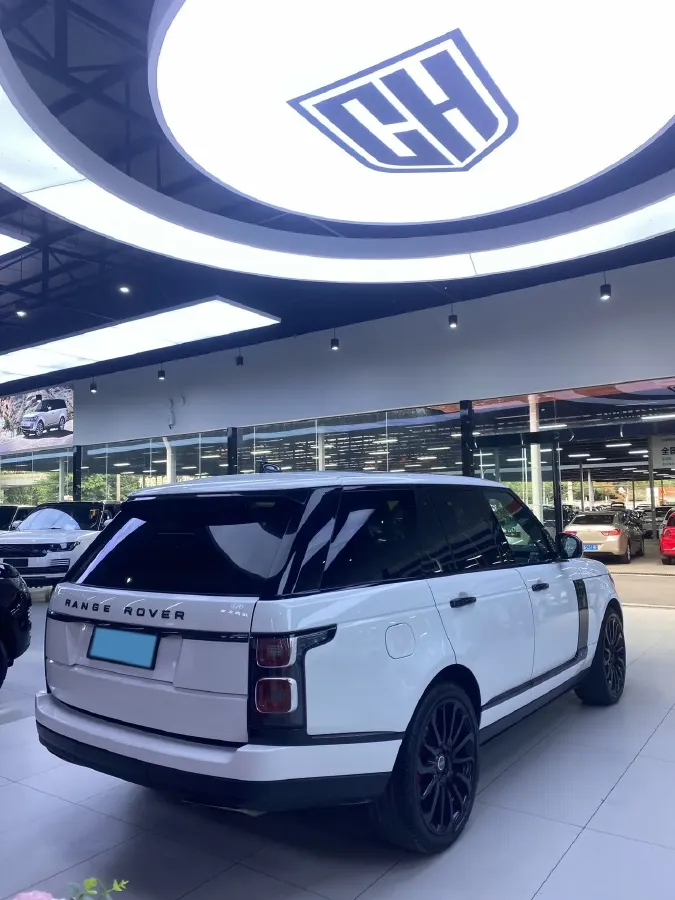 2018 Land Rover Range Rover Evoque 2.0T 241HP L4 9AT,autocango,china used car exporter,china ev exporter,chinese used car exporter,chinese used ev exporter