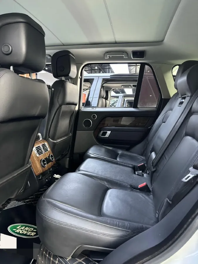 2018 Land Rover Range Rover Evoque 2.0T 241HP L4 9AT,autocango,china used car exporter,china ev exporter,chinese used car exporter,chinese used ev exporter