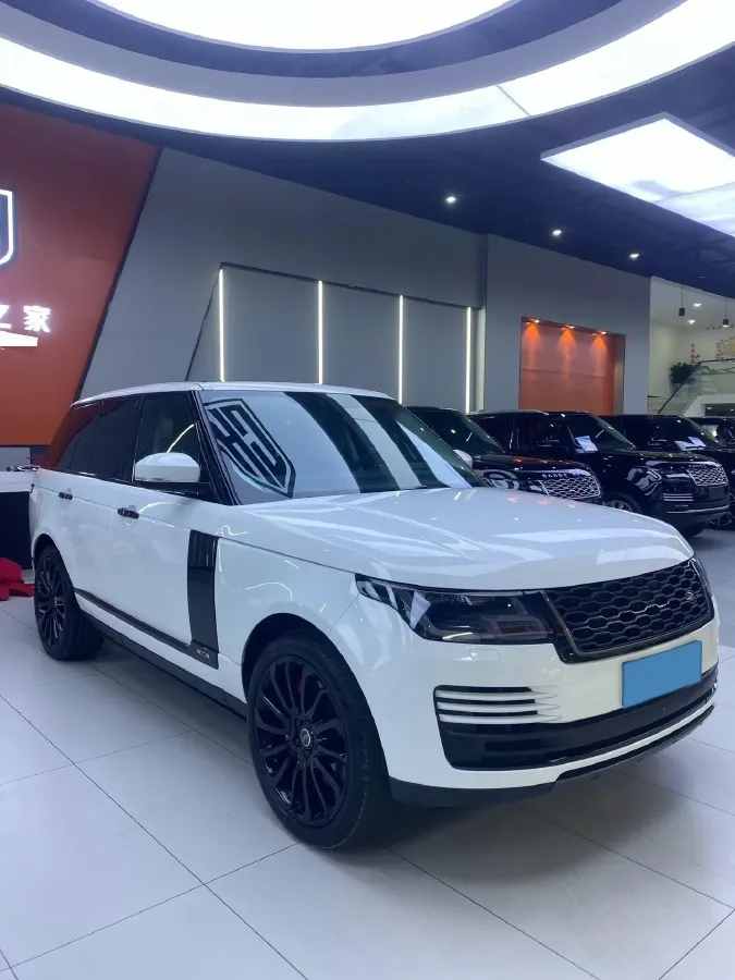 2018 Land Rover Range Rover Evoque 2.0T 241HP L4 9AT,autocango,china used car exporter,china ev exporter,chinese used car exporter,chinese used ev exporter