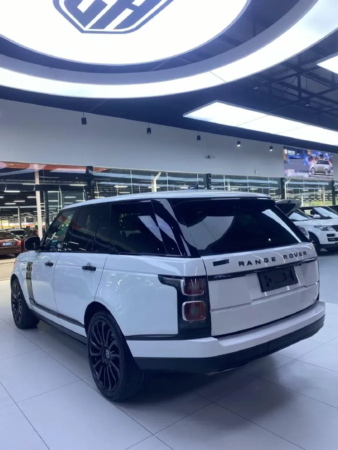 2018 Land Rover Range Rover Evoque 2.0T 241HP L4 9AT,autocango,china used car exporter,china ev exporter,chinese used car exporter,chinese used ev exporter