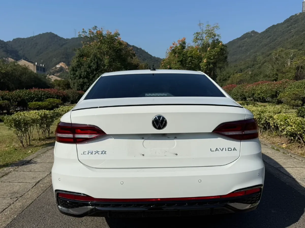2024 Volkswagen Lavida 1.5T 160HP L4 7DCT,autocango,china used car exporter,china ev exporter,chinese used car exporter,chinese used ev exporter