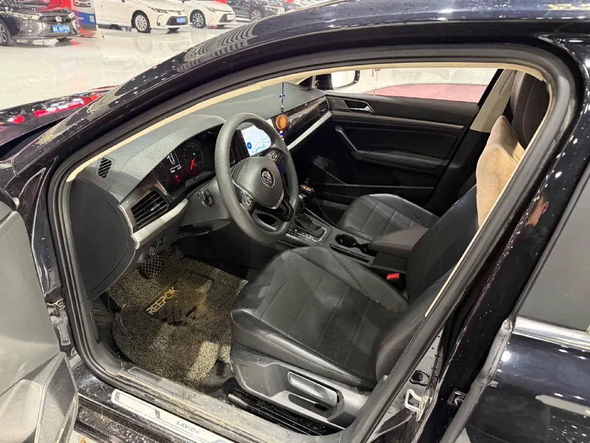 2018 Volkswagen Lavida 1.2T 116HP L4 7DCT,autocango,china used car exporter,china ev exporter,chinese used car exporter,chinese used ev exporter