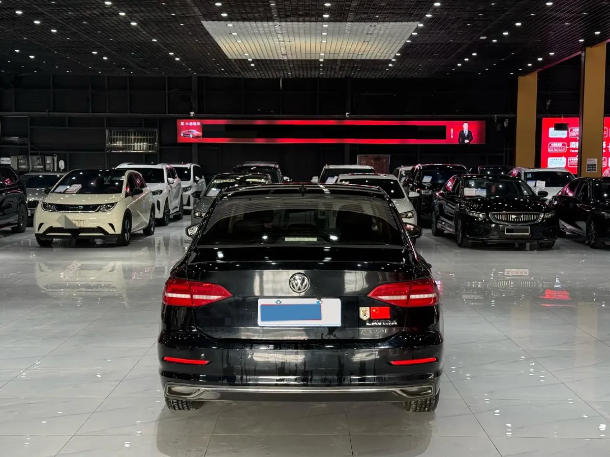 2018 Volkswagen Lavida 1.2T 116HP L4 7DCT,autocango,china used car exporter,china ev exporter,chinese used car exporter,chinese used ev exporter