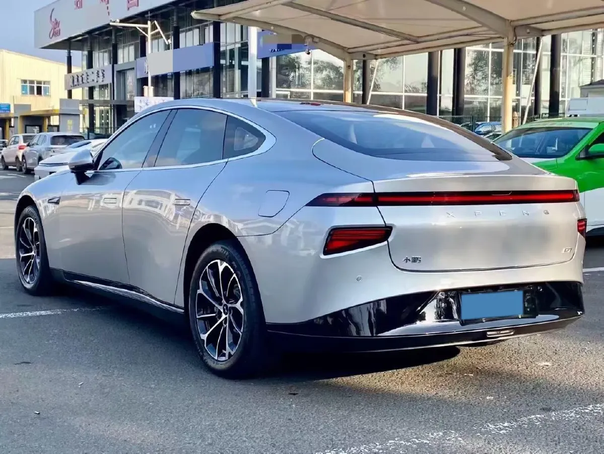 2022 Buick EnvisionS 2.0T 237HP L4 9AT,autocango,china used car exporter,china ev exporter,chinese used car exporter,chinese used ev exporter