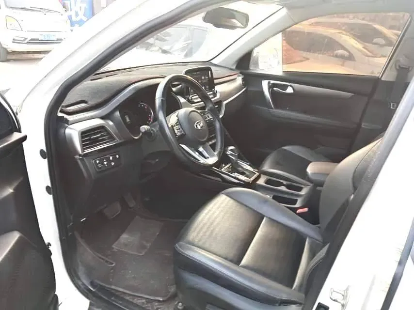 2018 Kia Sportage R 2.0L 160HP L4 6AT,autocango,china used car exporter,china ev exporter,chinese used car exporter,chinese used ev exporter