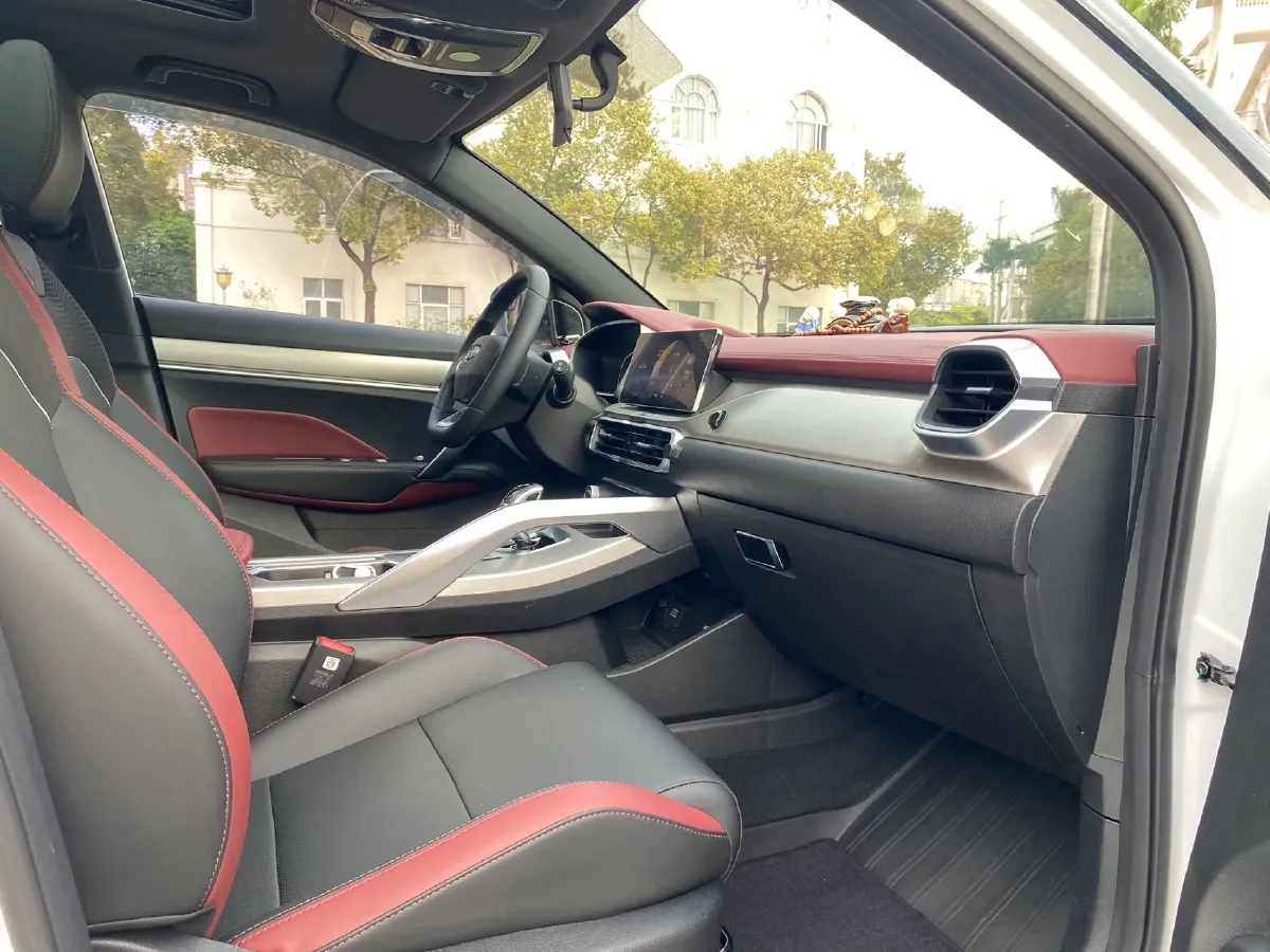 2020 Geely Coolray 1.5T 177HP L3 7DCT,autocango,china used car exporter,china ev exporter,chinese used car exporter,chinese used ev exporter