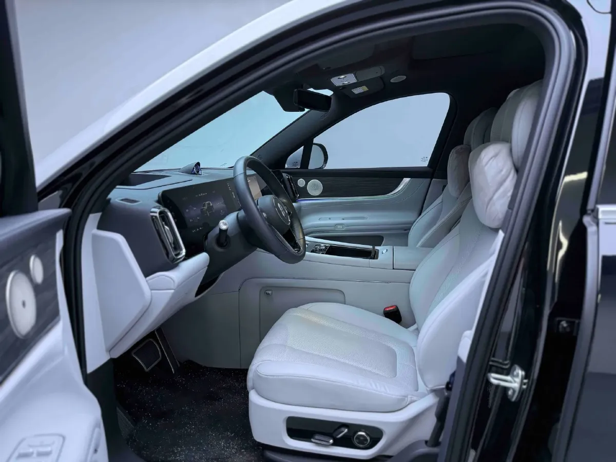 2024 AITO AITO M9 BEV 100KWH,autocango,china used car exporter,china ev exporter,chinese used car exporter,chinese used ev exporter