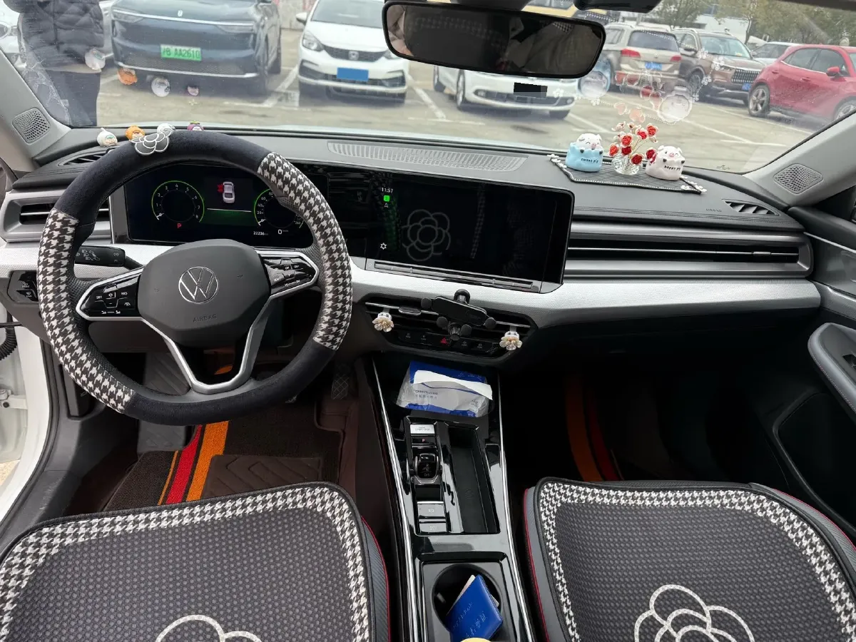 2023 Volkswagen Lamando 1.4T 150HP L4 7DCT,autocango,china used car exporter,china ev exporter,chinese used car exporter,chinese used ev exporter