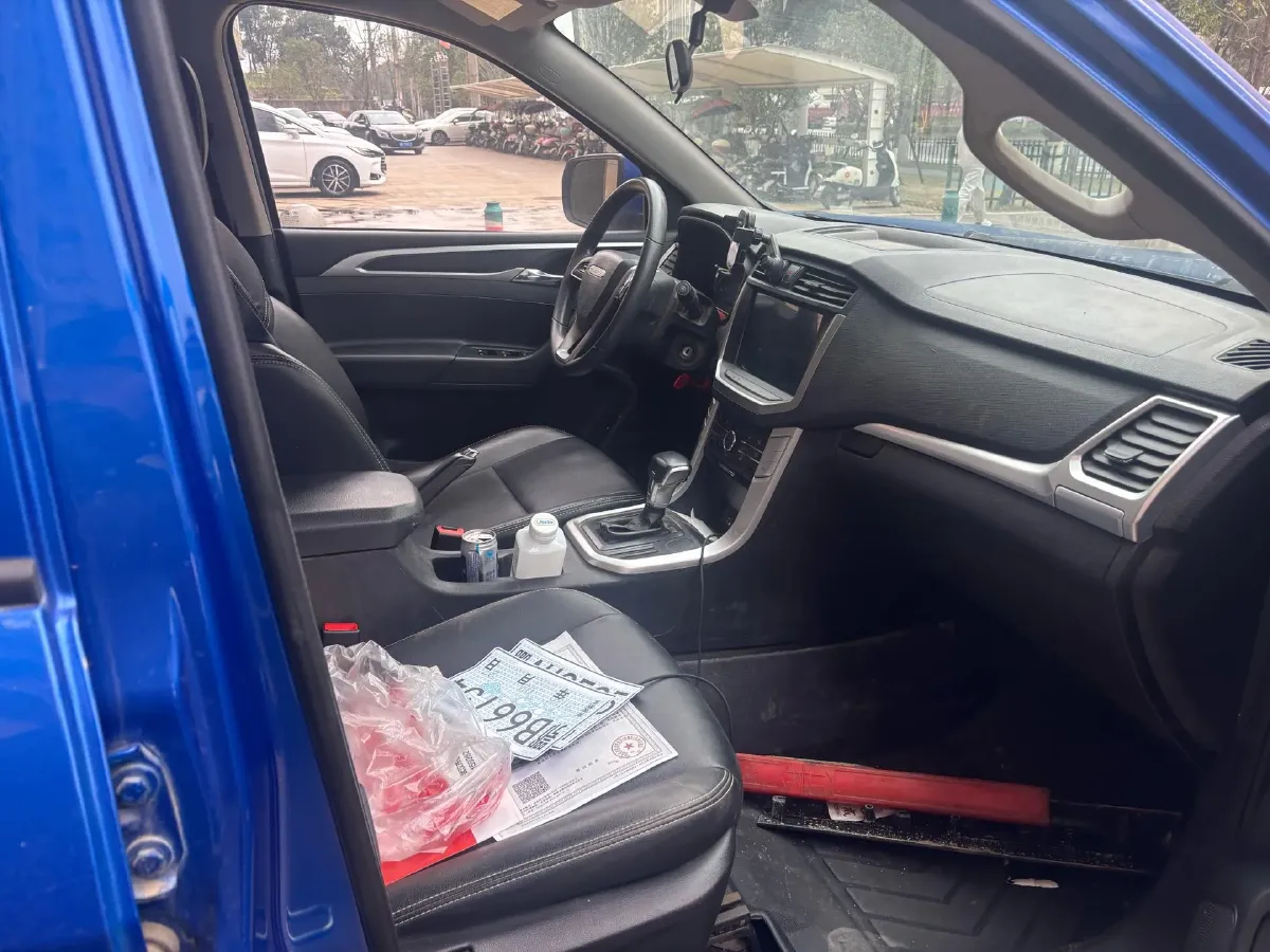 2020 MAXUS T70 2.0T 163HP L4 6AT,autocango,china used car exporter,china ev exporter,chinese used car exporter,chinese used ev exporter