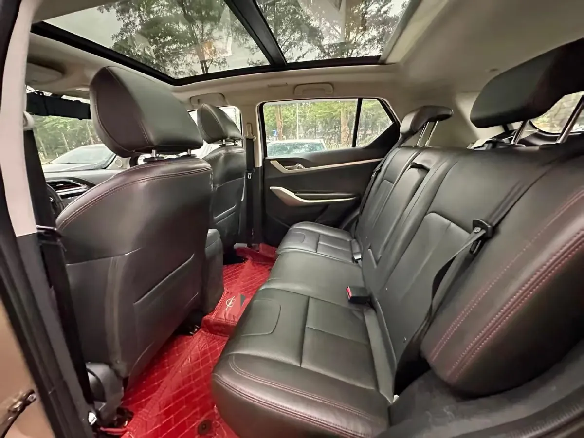 2018 HaiMa S5 Young Edition 1.6L 122HP L4 CVT,autocango,china used car exporter,china ev exporter,chinese used car exporter,chinese used ev exporter