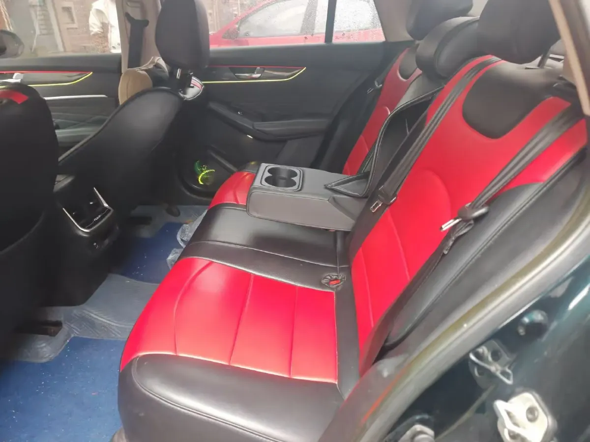 2021 DongFeng Aeolus YiXuan MAX 1.5T 190HP L4 7DCT,autocango,china used car exporter,china ev exporter,chinese used car exporter,chinese used ev exporter