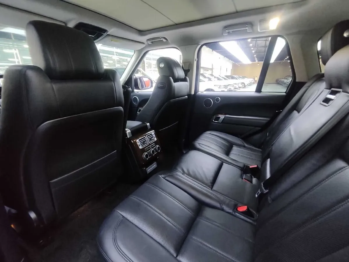 2017 Land Rover Range Rover 3.0T 340HP V6 8AT,autocango,china used car exporter,china ev exporter,chinese used car exporter,chinese used ev exporter