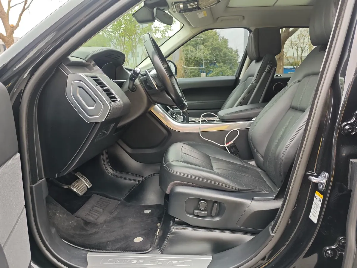 2018 Land Rover Range Rover Sport 3.0T 340HP V6 8AT,autocango,china used car exporter,china ev exporter,chinese used car exporter,chinese used ev exporter