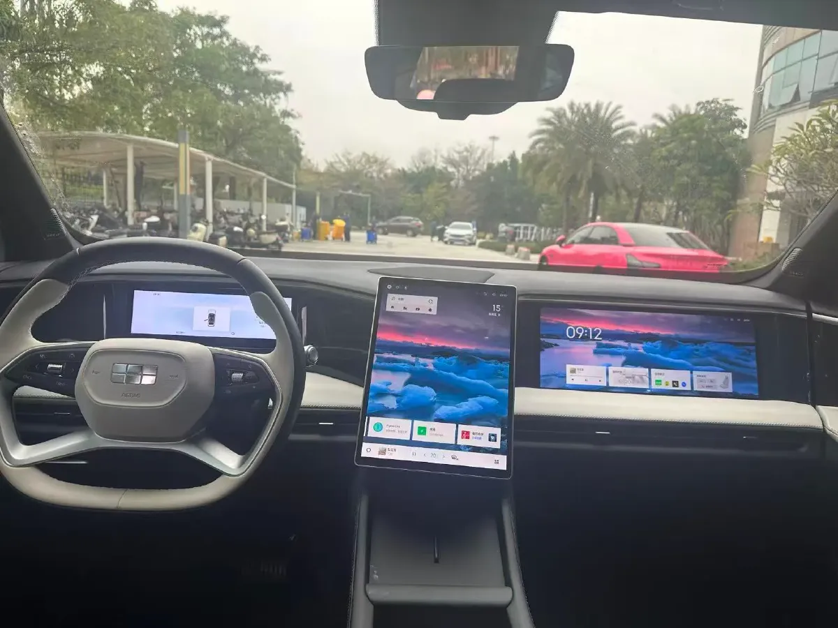 2024 Geely Galaxy L7 1.5T 163HP L4 3DHT PHEV 18.7KWH,autocango,china used car exporter,china ev exporter,chinese used car exporter,chinese used ev exporter