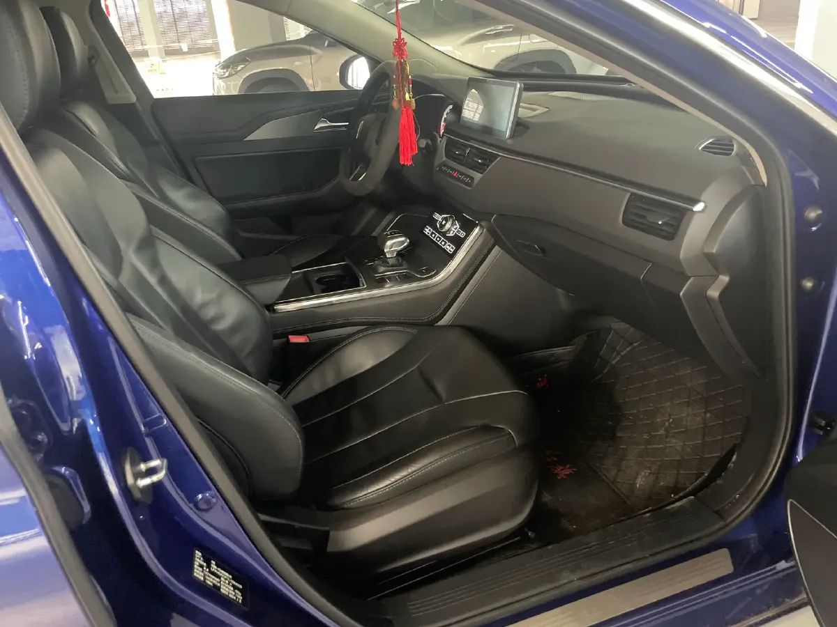 2020 HongQi H5 1.5T 169HP L4 7DCT,autocango,china used car exporter,china ev exporter,chinese used car exporter,chinese used ev exporter