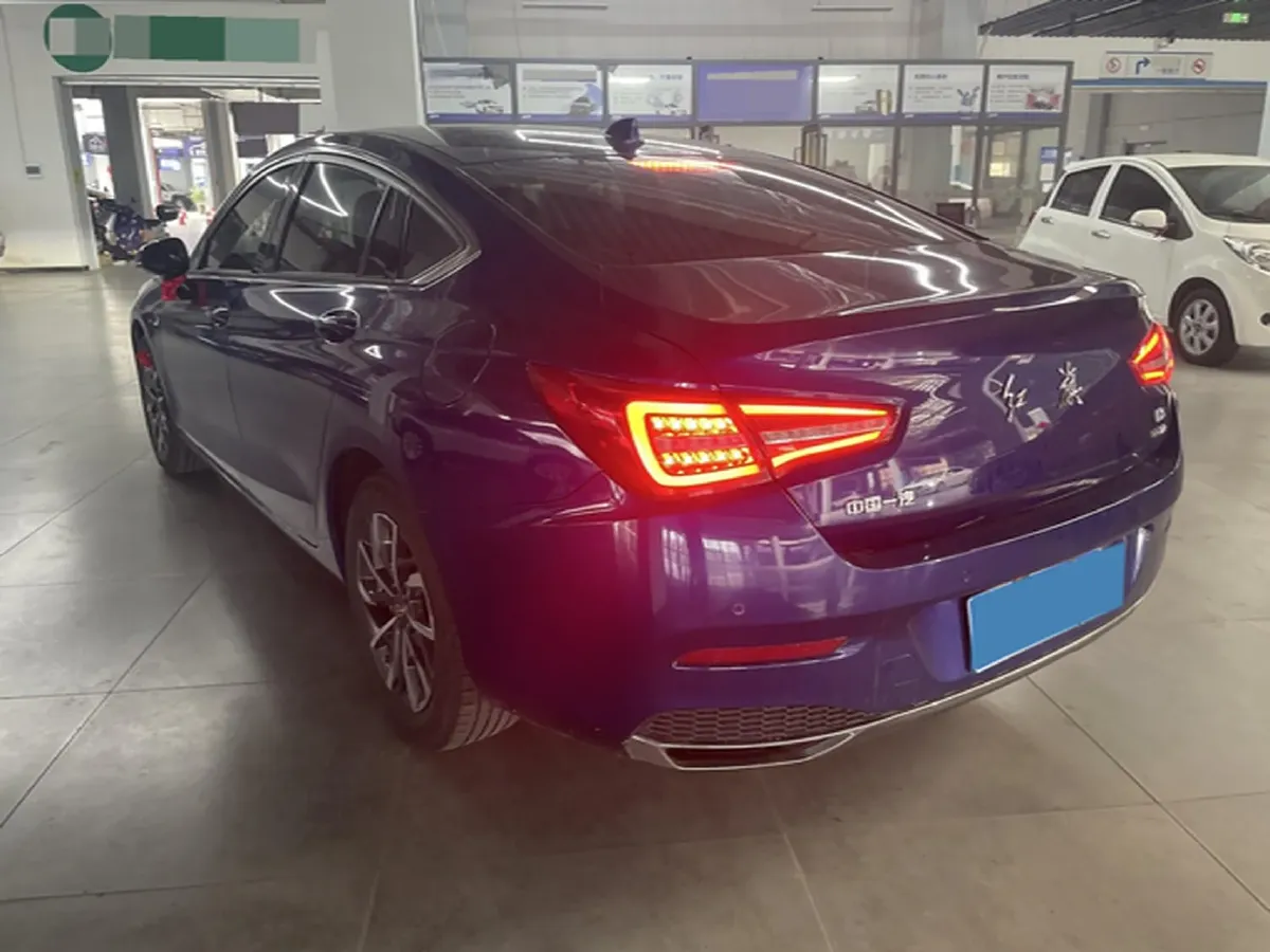 2020 HongQi H5 1.5T 169HP L4 7DCT,autocango,china used car exporter,china ev exporter,chinese used car exporter,chinese used ev exporter