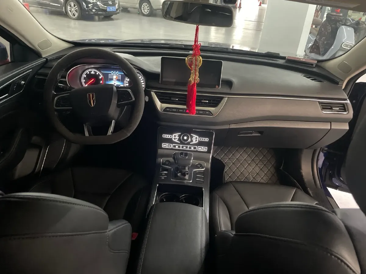 2020 HongQi H5 1.5T 169HP L4 7DCT,autocango,china used car exporter,china ev exporter,chinese used car exporter,chinese used ev exporter