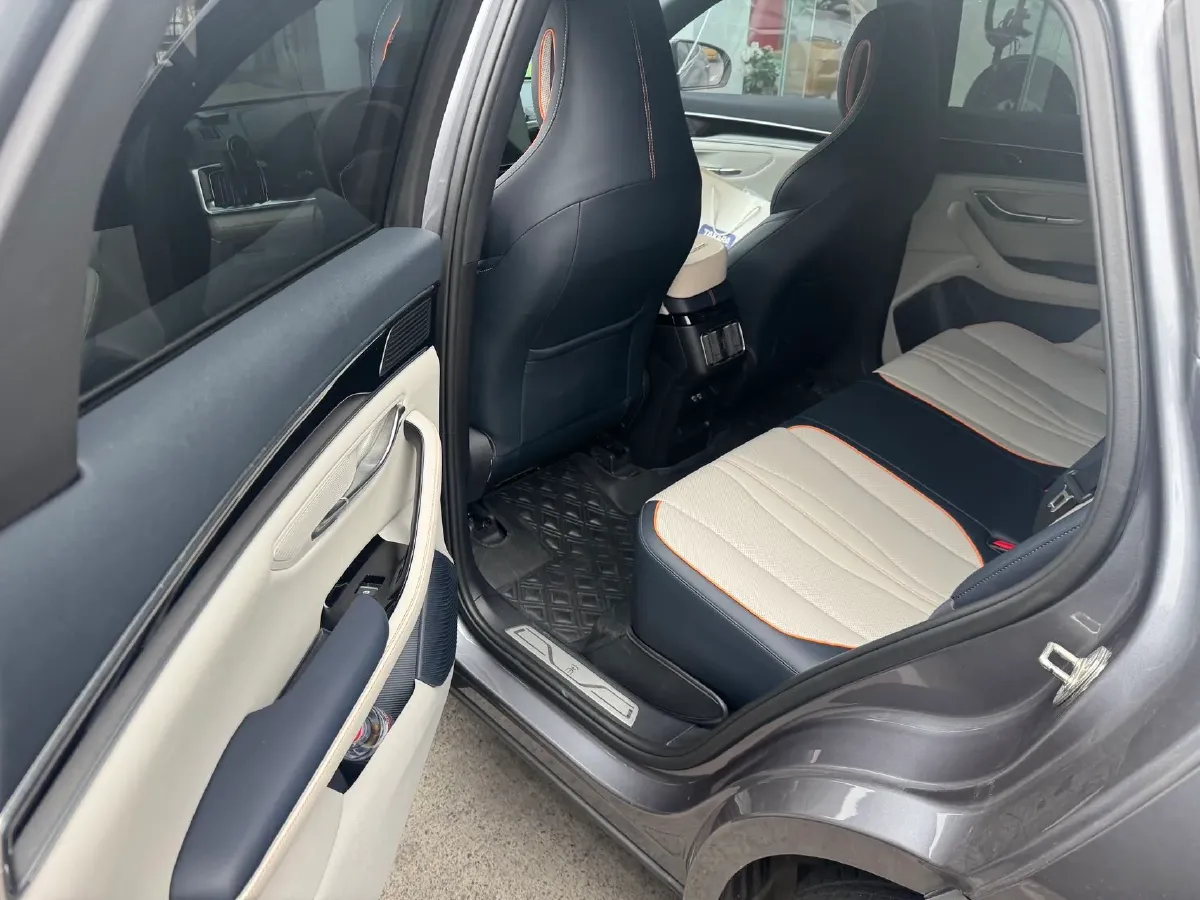 2022 Hyundai Tucson 2.0L 150HP L4 6AT Hybrid,autocango,china used car exporter,china ev exporter,chinese used car exporter,chinese used ev exporter